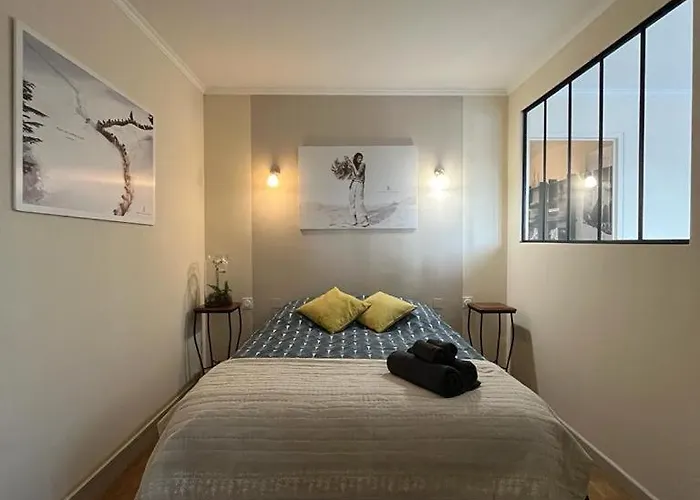 Апартаменты Cosy Proche Du *